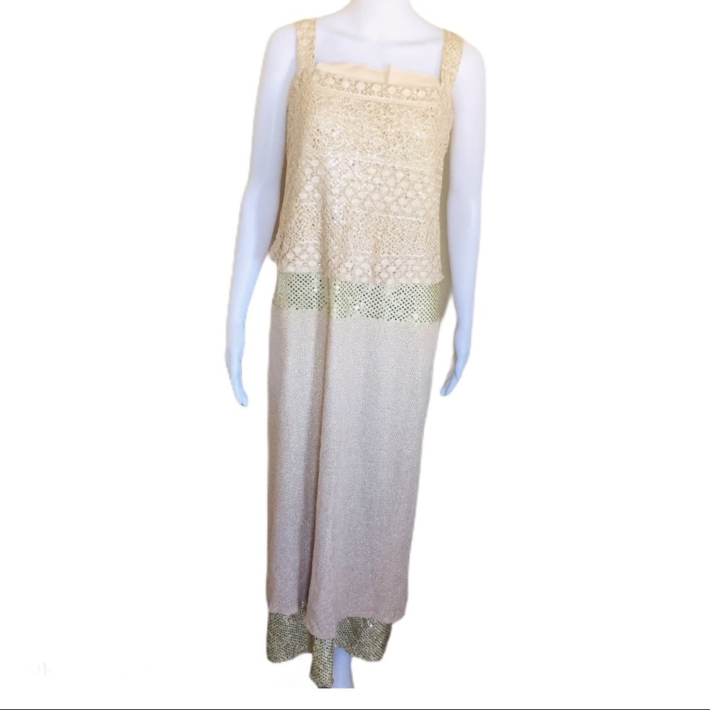 Elegant Cream and Green Women's Dress